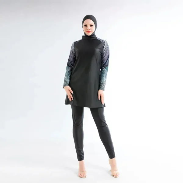 مايوه سباحة بوركيني